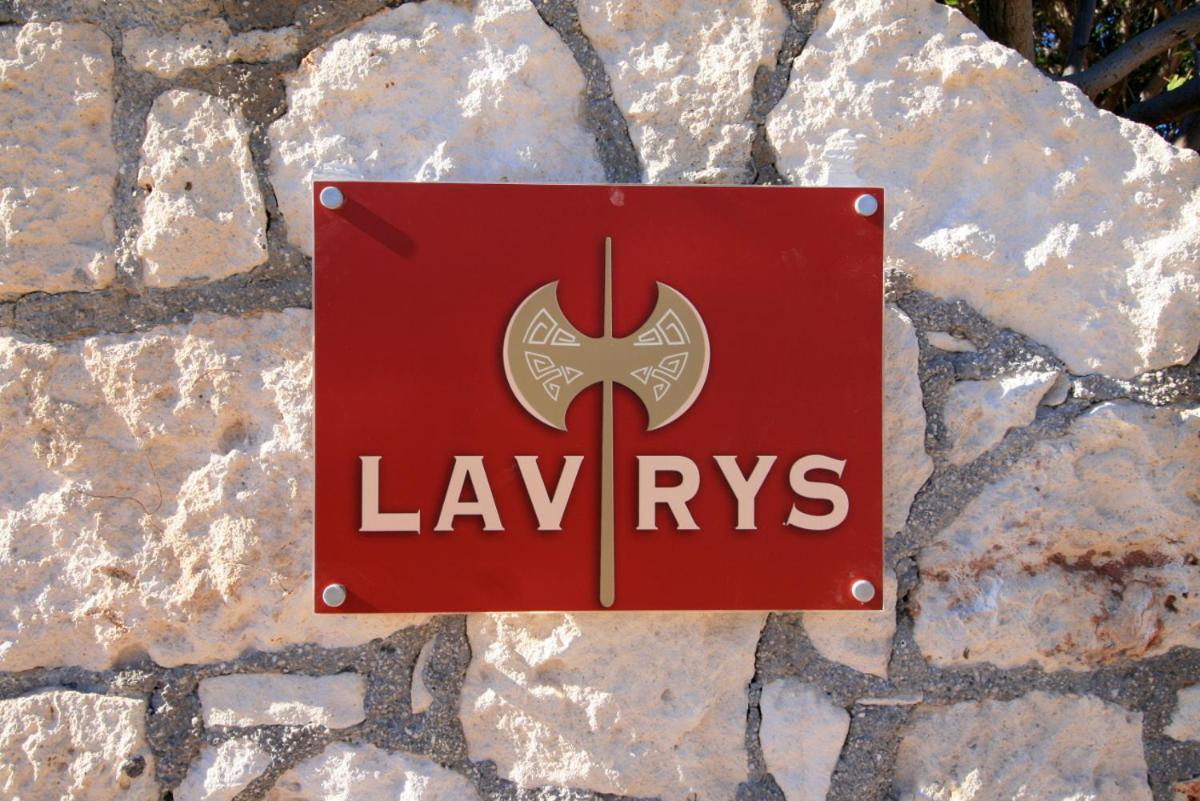 Seaside, Relaxing Family House With Playground! Villa Lavrys 4 Марати Экстерьер фото
