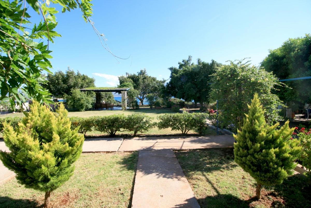 Seaside, Relaxing Family House With Playground! Villa Lavrys 4 Марати Экстерьер фото